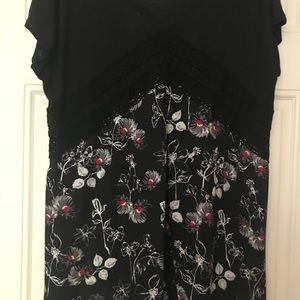 Torrid Size 2 mixed fabric blouse NWOT